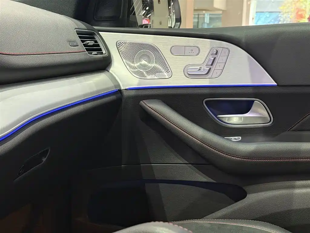 MERCEDES-BENZ GLE AMG