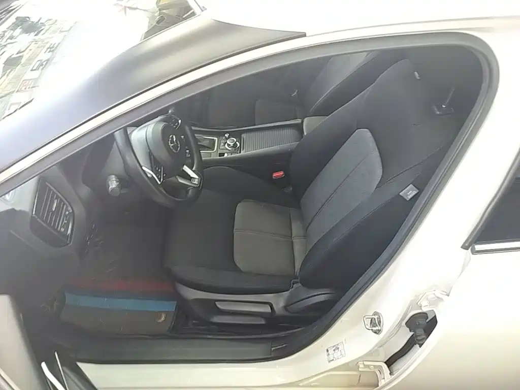 صورة 15 - Mazda CX-4