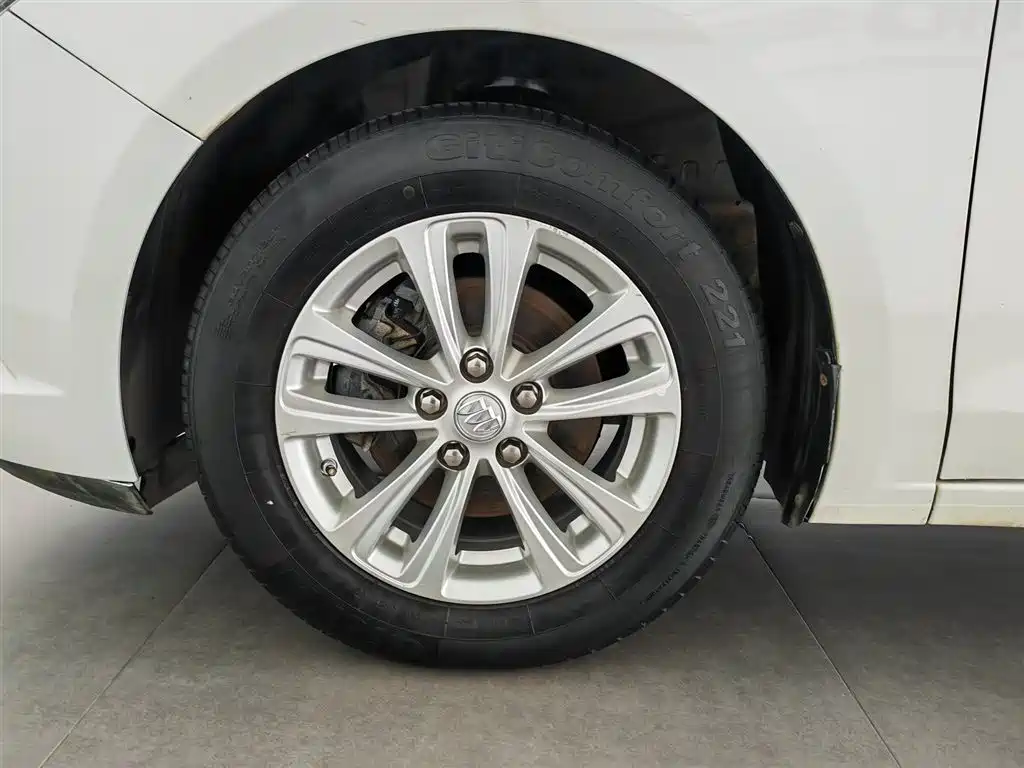 Buick Excelle 2017 15N Manual Progressive фото 17