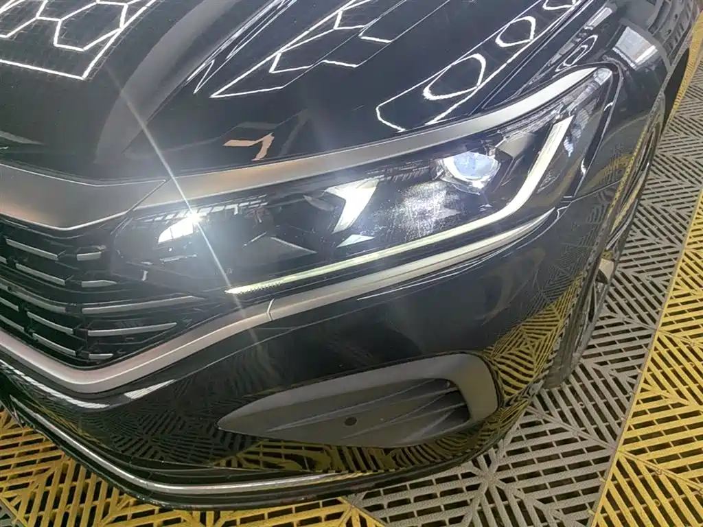 Volkswagen Passat 2024 380TSI Dragon Soaring Edition фото 24
