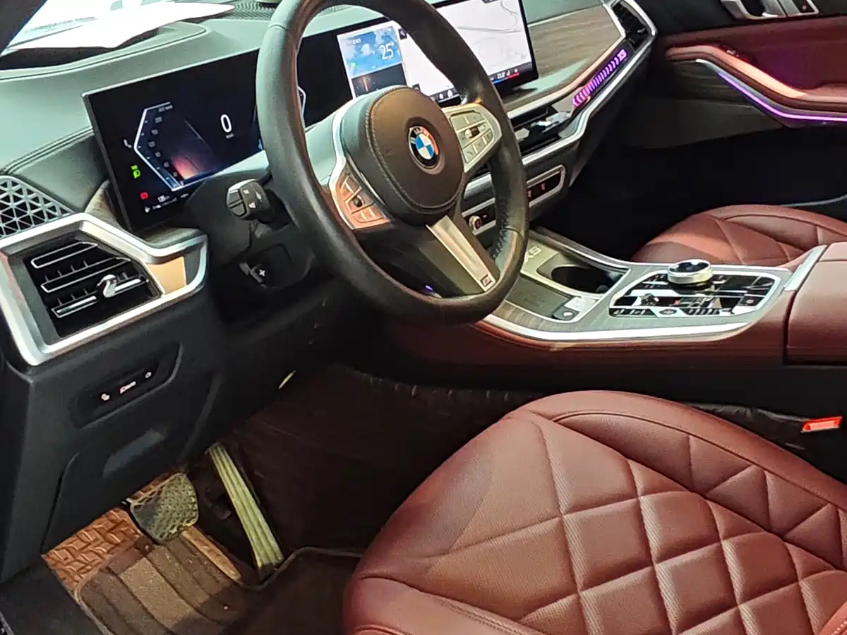 BMW X5 2023 xDrive 40Li M Sport Black Night Package фото 6