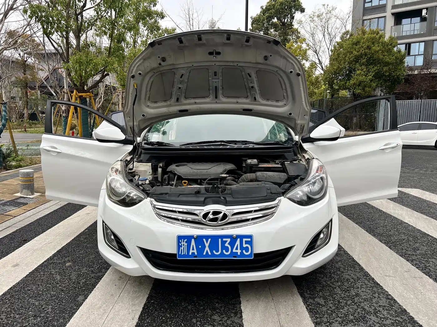 Hyundai Langdong 2015 1.6L Auto Trend фото 24