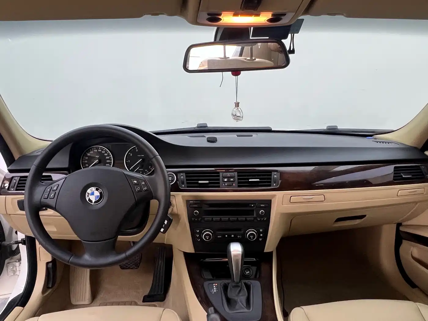 BMW 3 Series 2009 2009 320i Fashion