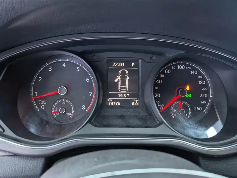 Volkswagen Passat 2016 330TSI DSG Honor Edition фото 14