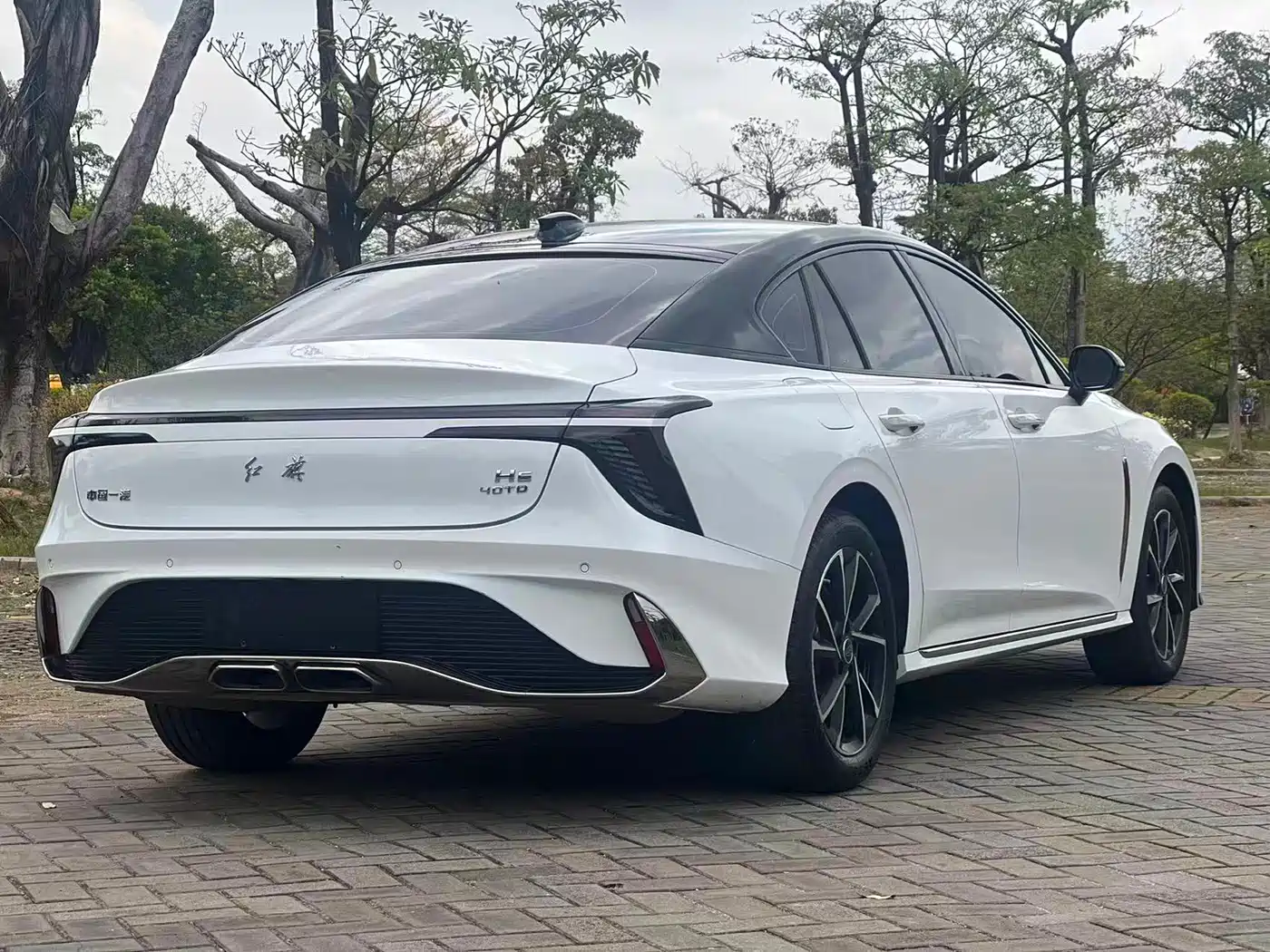Hongqi H6 2025 Model 2.0T Beauty Edition фото 16