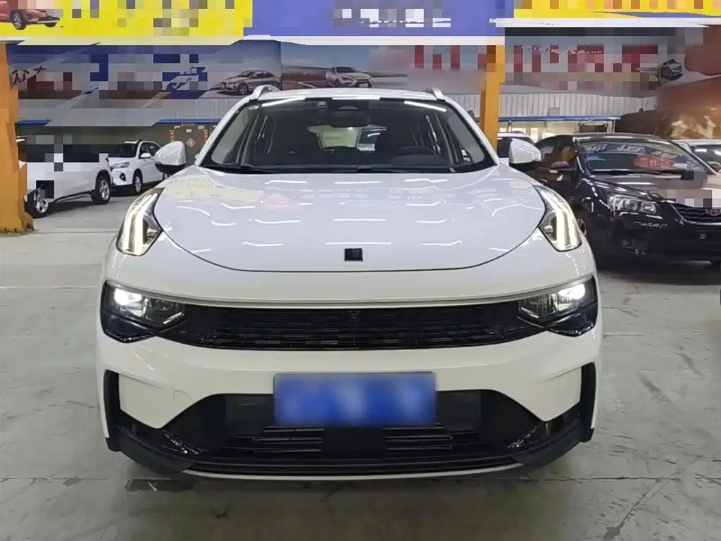 Lynk & Co 01 2023 2.0TD 2WD Asian Games Edition фото 3