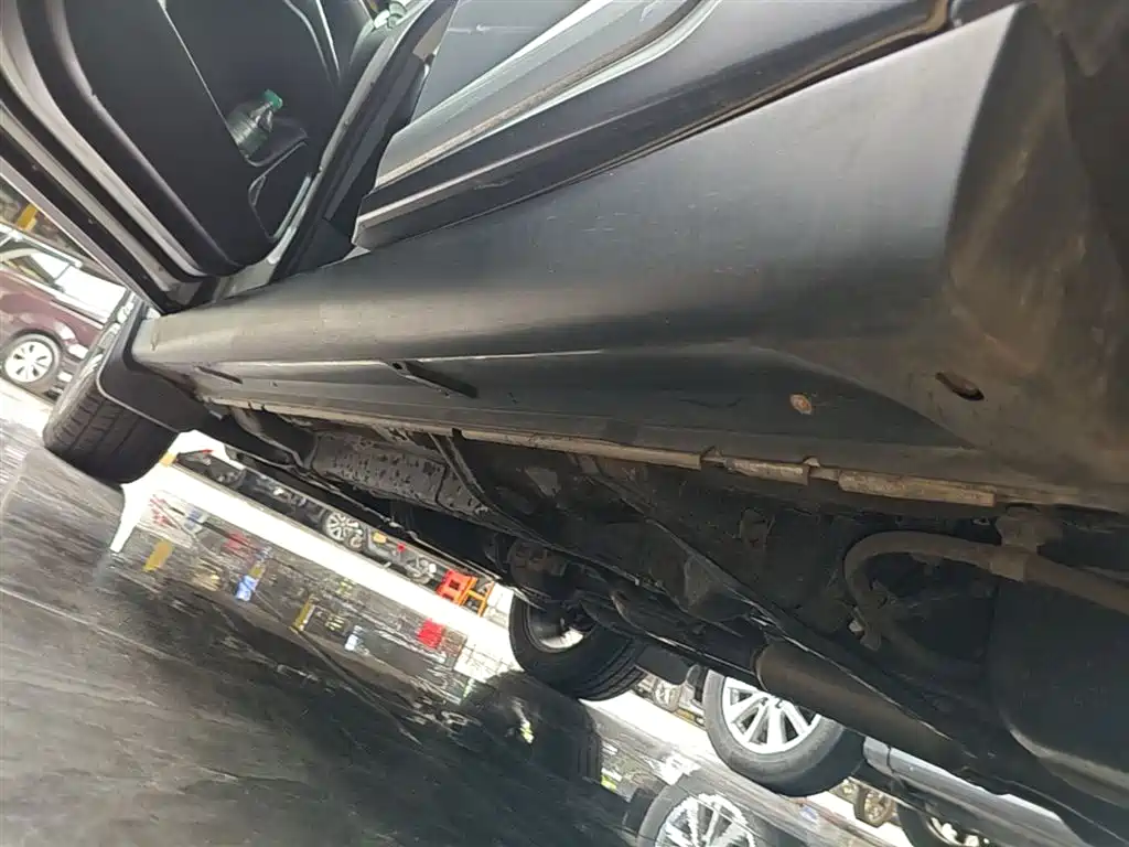 Mitsubishi Outlander 2018 2.4L 4WD Elite Edition 5-seater фото 22