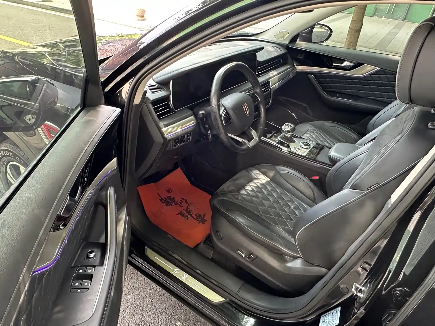 Hongqi HS5 2019 2.0T Smart Connect Enjoy Edition фото 6