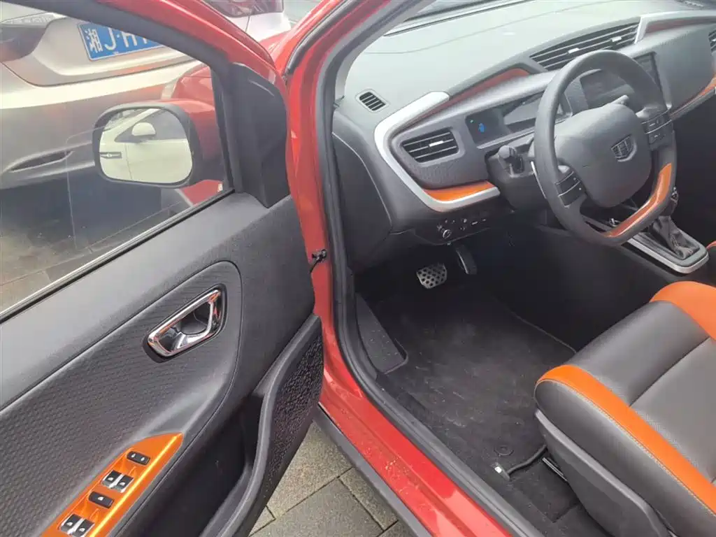 Geely Yuanjing X1 2018 2017 1.3L Auto Player Edition