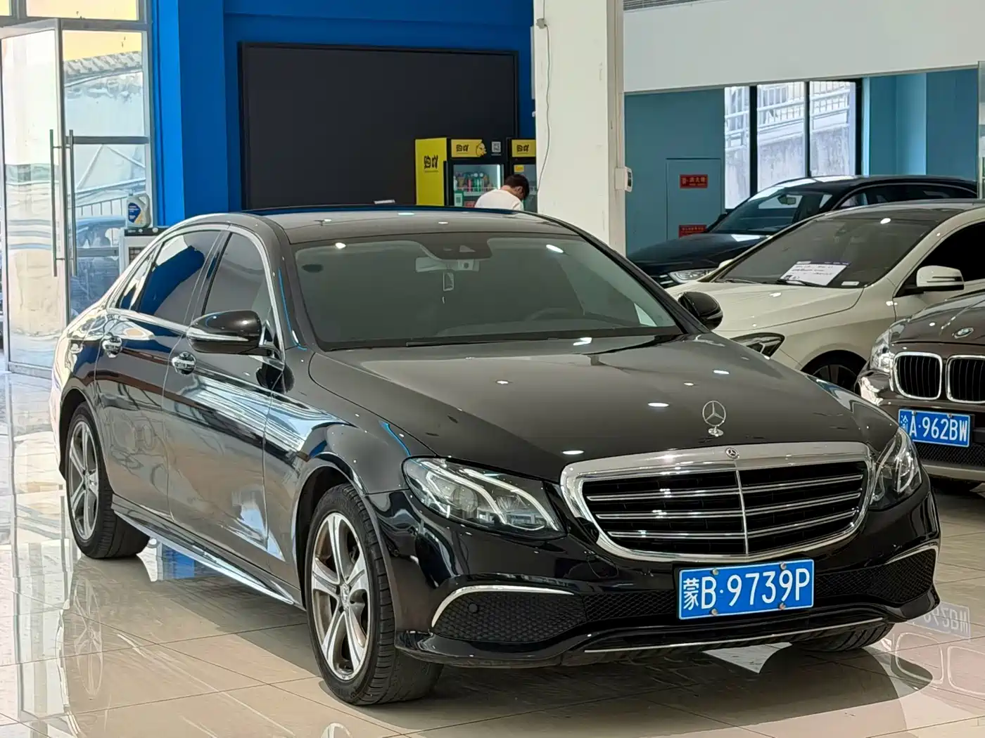 Mercedes-Benz E-Class 2016 E 200 L Sport Type фото 2