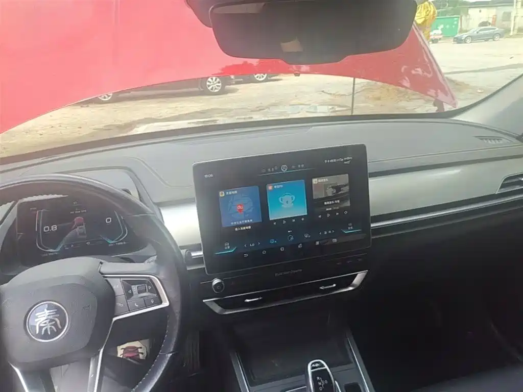 BYD Qin Pro 2018 1.5TI Automatic Smart Connected Premium Edition фото 10