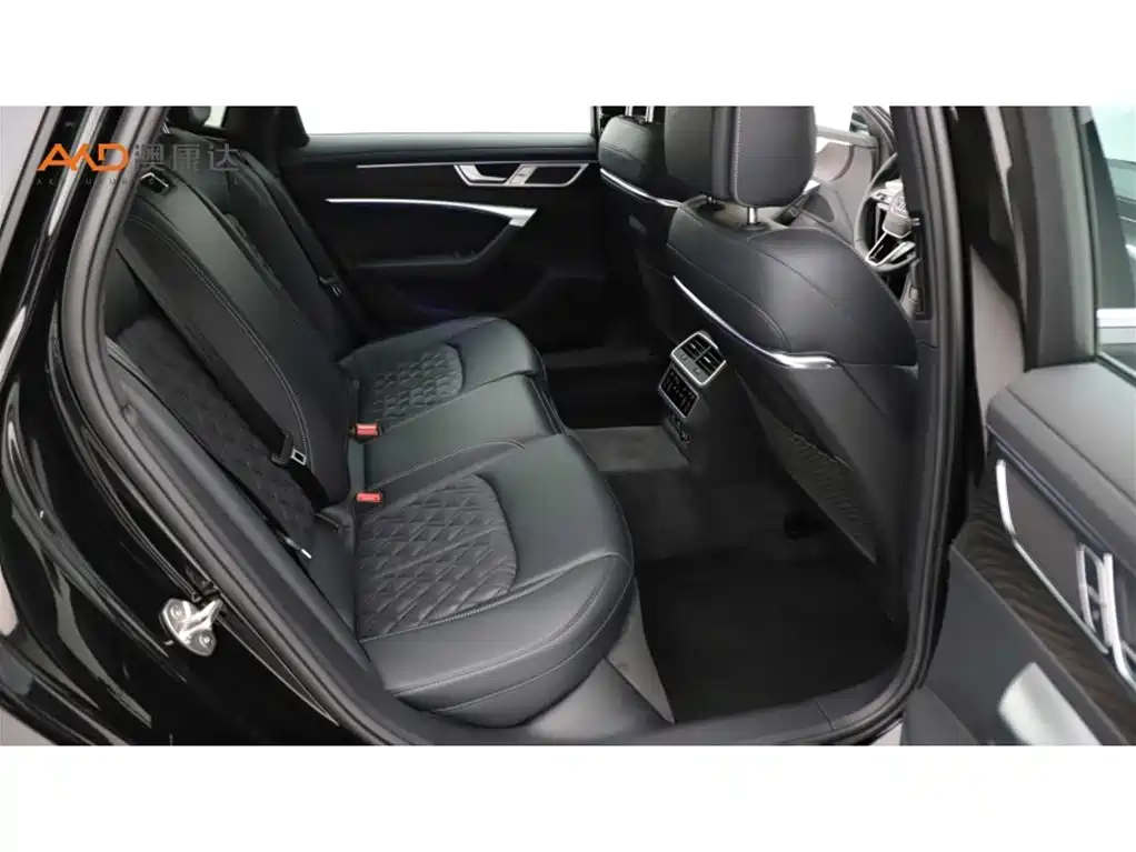 Audi A6L 2025 Model Year Facelift 45 TFSI Premium Sport фото 8