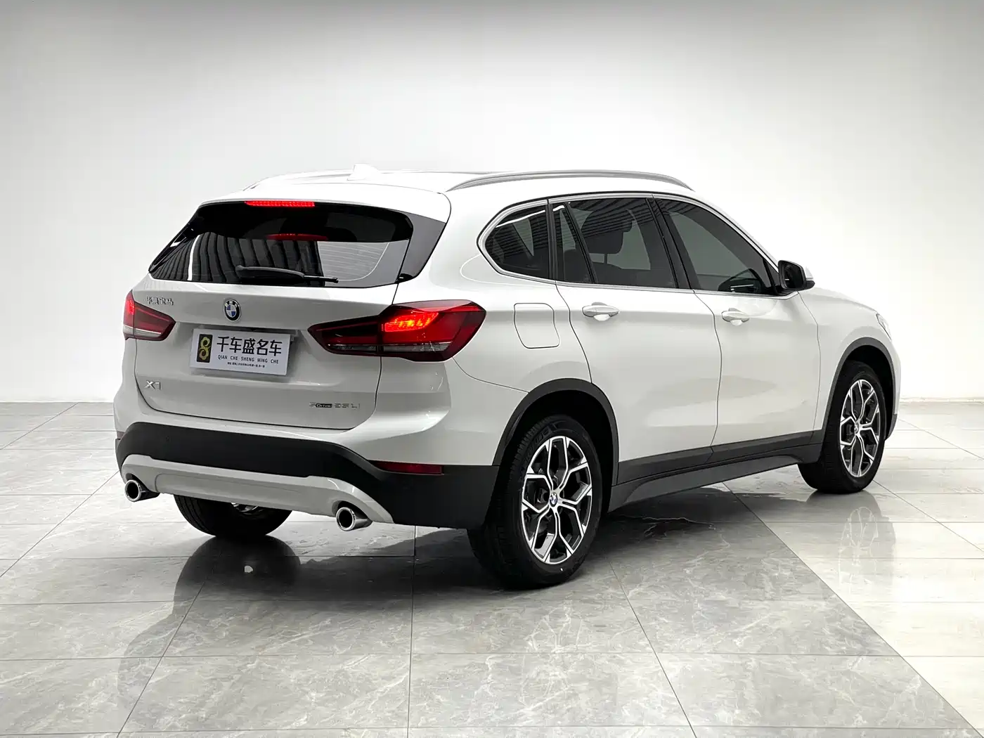 BMW X1 2022 sDrive25Li Leading фото 6