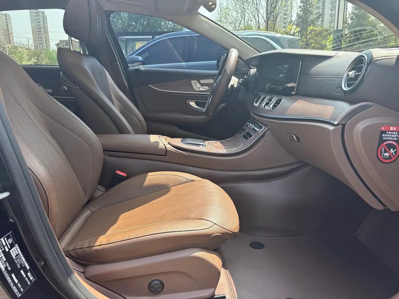 Mercedes-Benz E-Class 2019 Facelift E 300 L Luxury фото 12