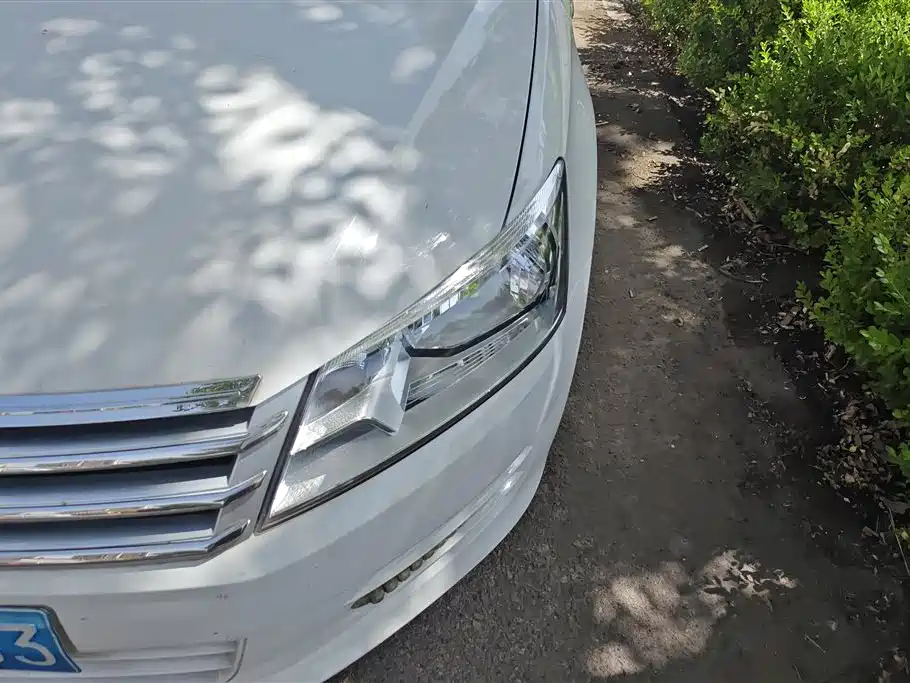Volkswagen Santana 2015 1.6L Manual Trend Edition фото 5