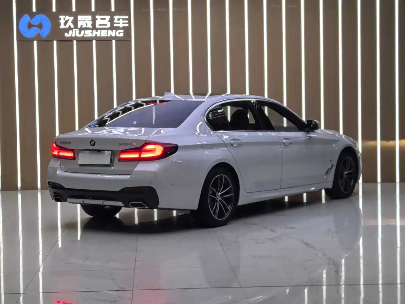 BMW 5 Series New Energy 2021 Facelift 535Le M Sport Package фото 6