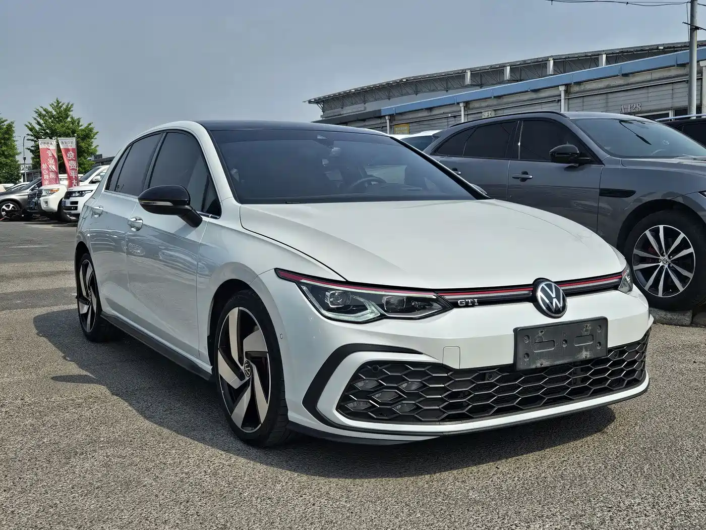 Volkswagen Golf GTI 2021 380TSI DSG GTI фото 2