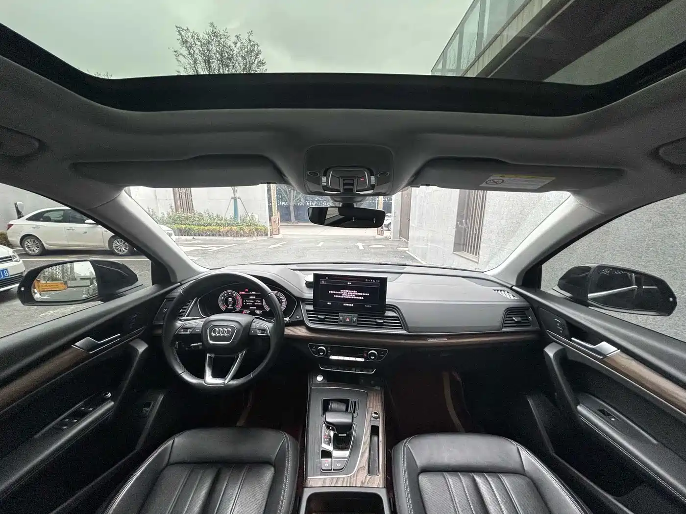 Audi Q5L 2022 40T Luxury Elegance фото 16