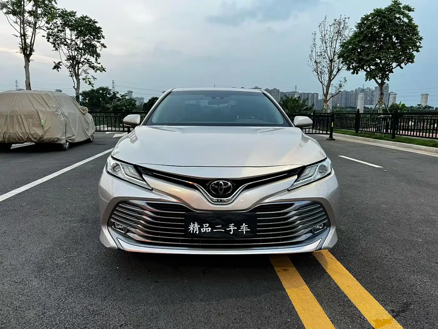 Toyota Camry 2018 2.0G Luxury Edition фото 2