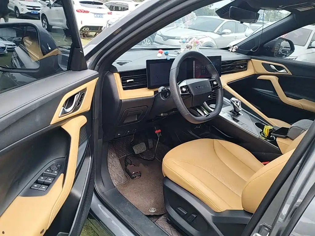 Roewe RX5 New Energy 2026 2023 eRX5 Super Hybrid Superior Edition