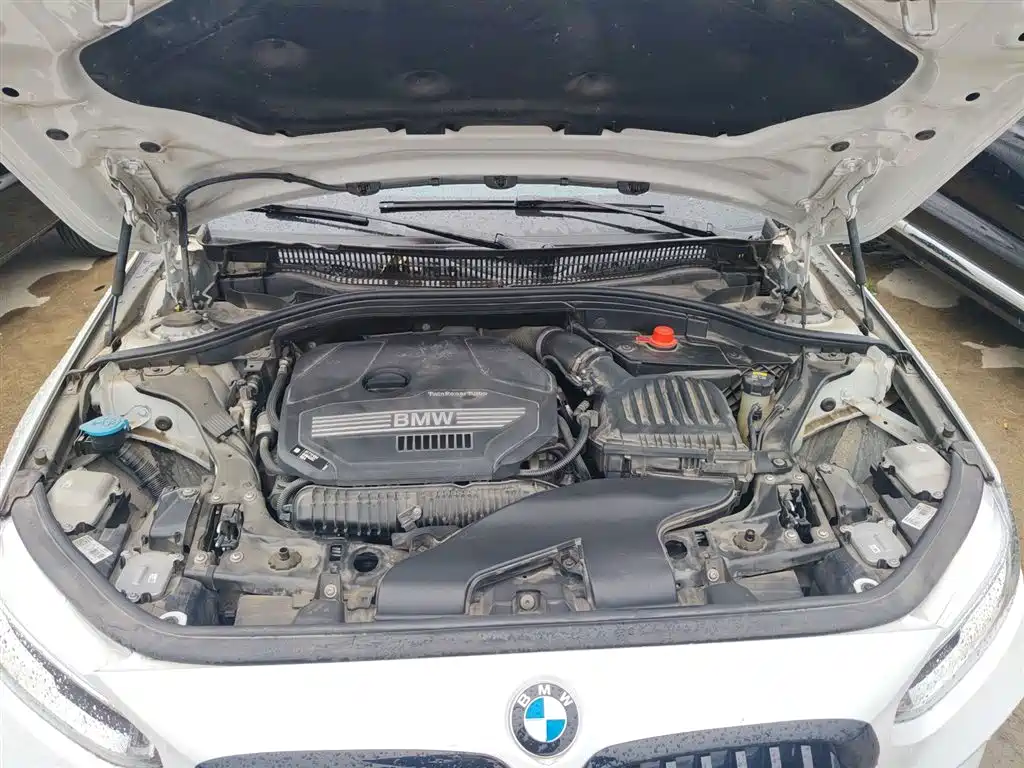 BMW 1 Series 2021 Facelift 125i M Sport Shadow Edition фото 16