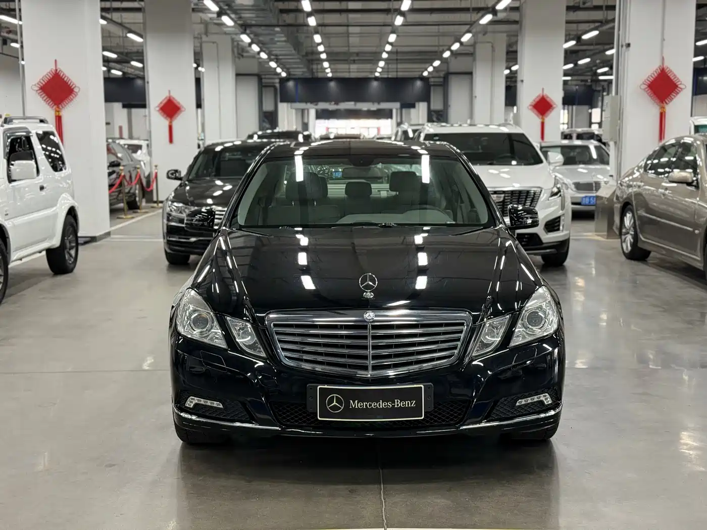 Mercedes-Benz E-Class (Import) 2010 E 200 CGI Elegance фото 2