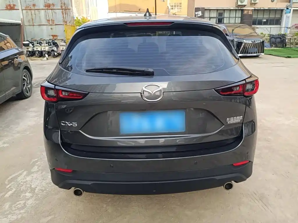Photo 6 - Mazda CX-5