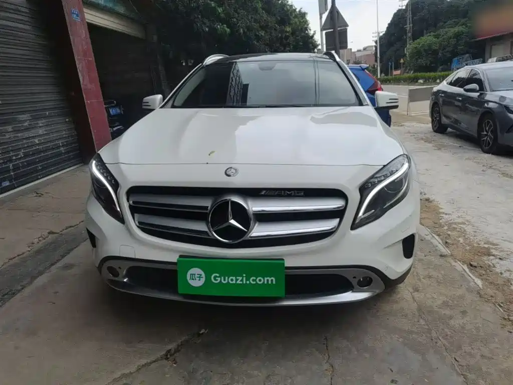 Mercedes-Benz GLA 2016 GLA 220 4MATIC Fashion фото 3