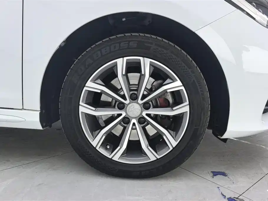 BYD Song MAX 2019 1.5T Auto Smart Connected Sunroof 6-seater China VI фото 6