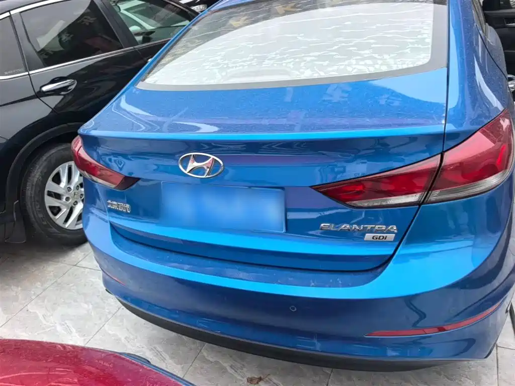 Hyundai Elantra 2016 Model 1.6L Automatic Smart Elite фото 6