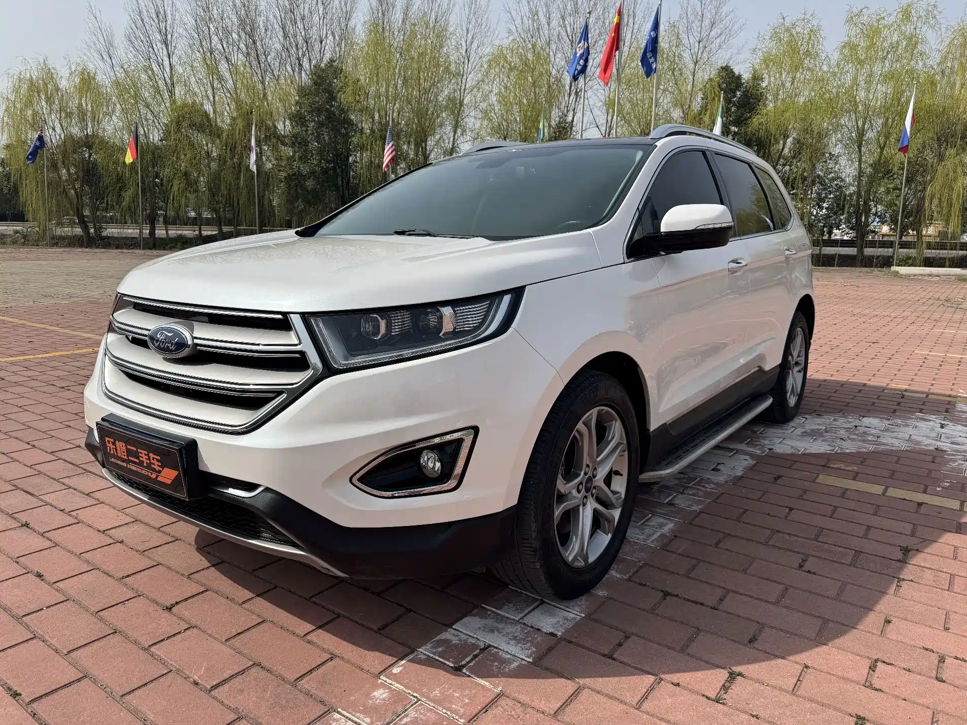 Фото 1 - Ford Edge