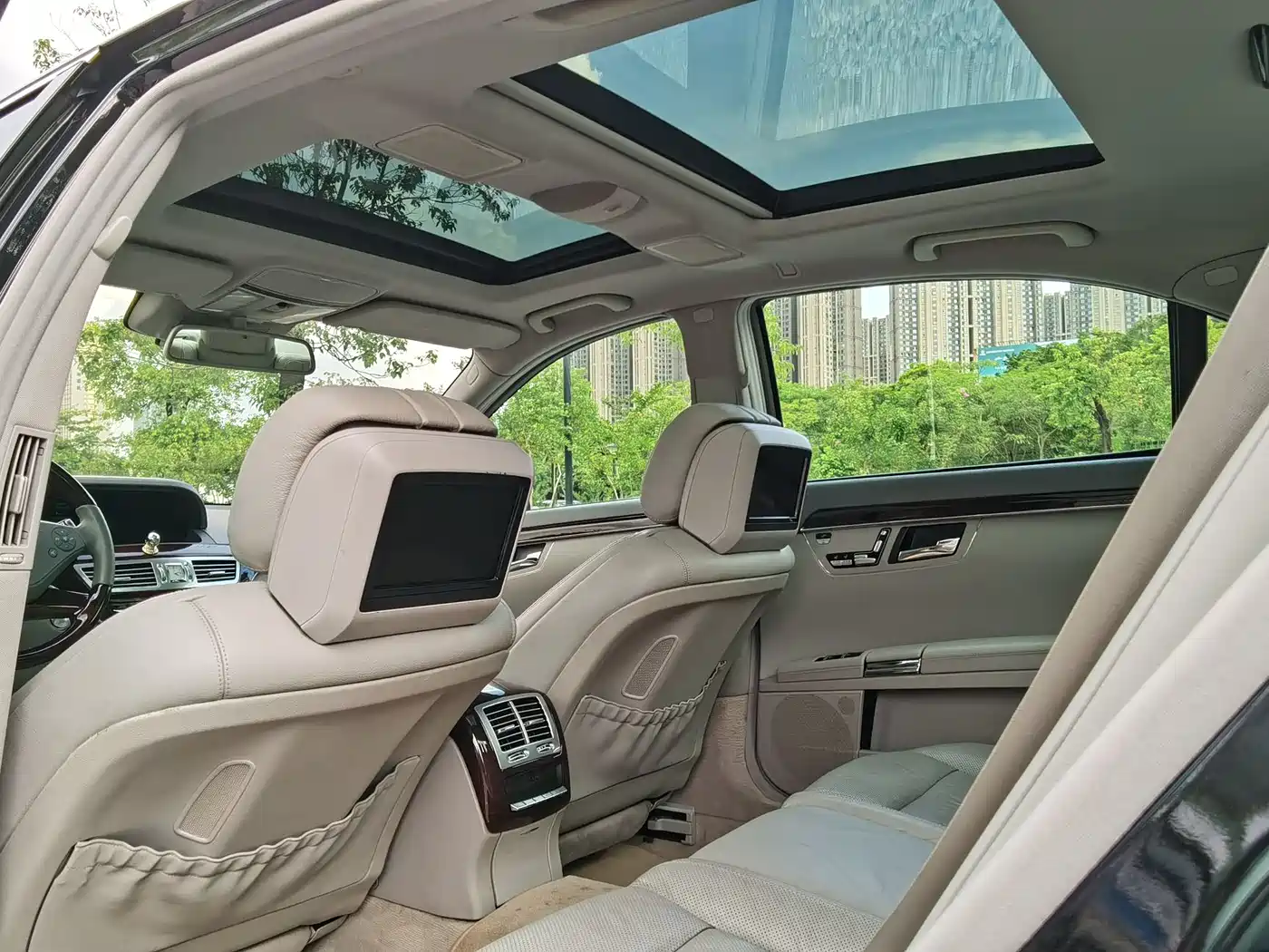 Mercedes-Benz S-Class 2010 S 350 L Luxury фото 15