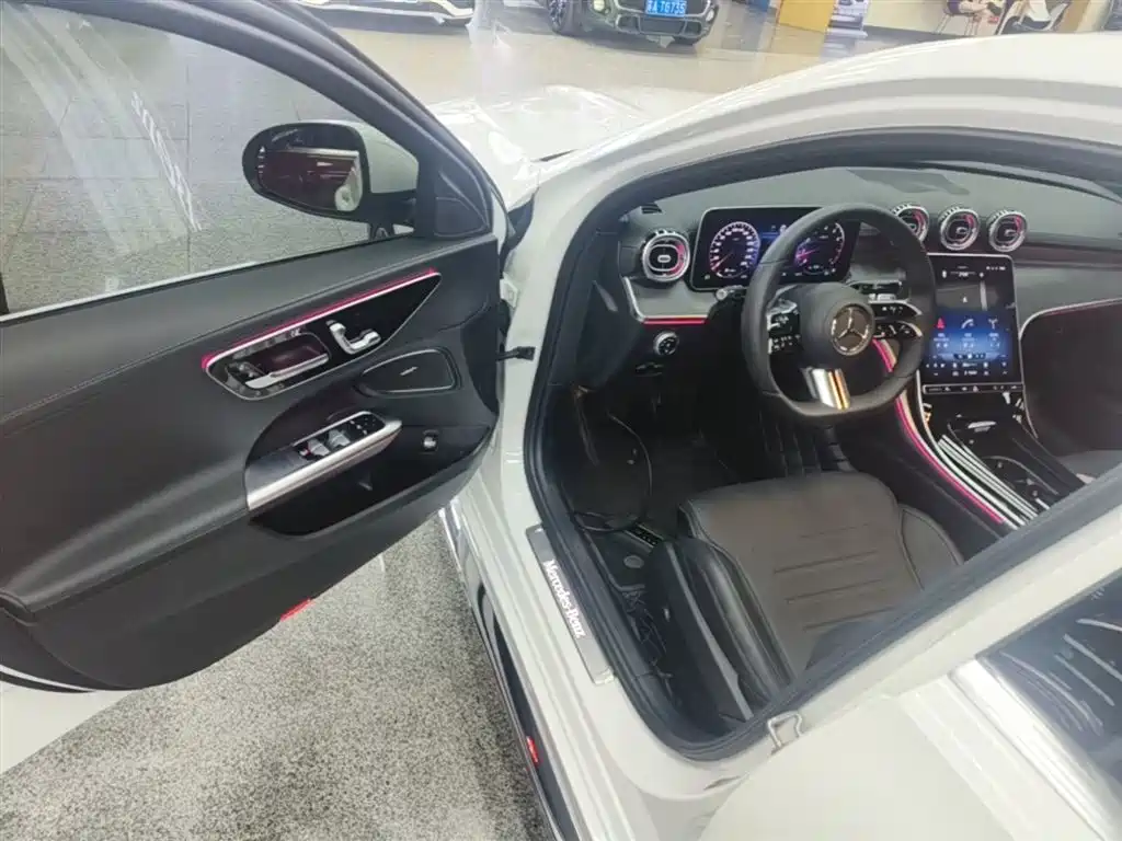Mercedes-Benz C-Class 2023 C 260 L Sport фото 16