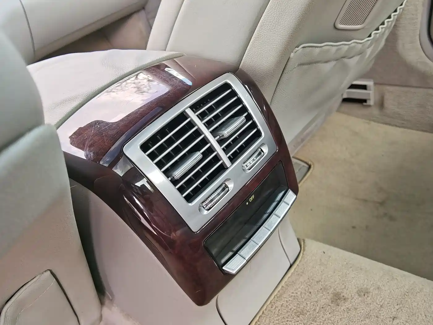 Mercedes-Benz S-Class 2010 S 350 L Luxury фото 14