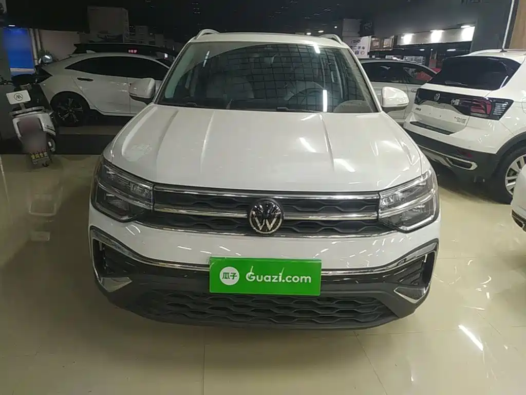 Volkswagen Tharu 2023 300TSI 2WD Bright Moon Edition фото 3