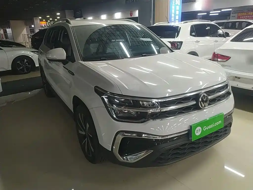 Volkswagen Tharu 2023 300TSI 2WD Bright Moon Edition фото 4