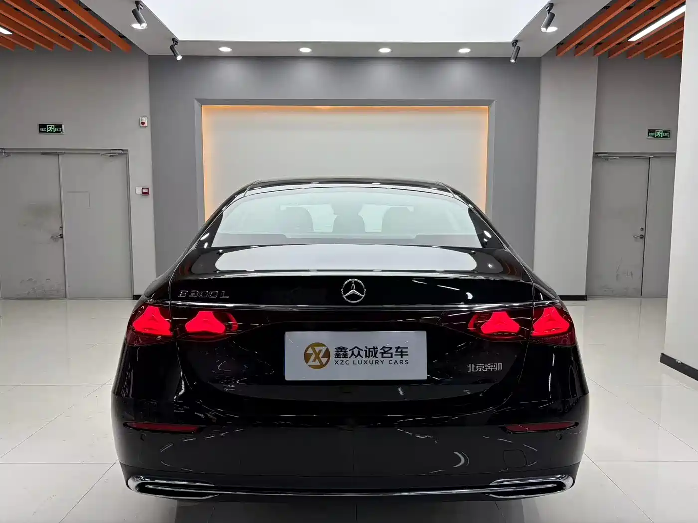 Mercedes-Benz E-Class 2024 E 300 L Fashion фото 5
