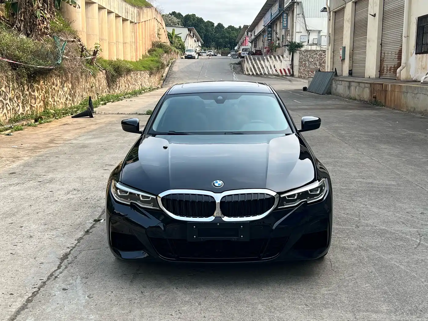 BMW 3 Series 2022 325Li M Sport Package фото 2