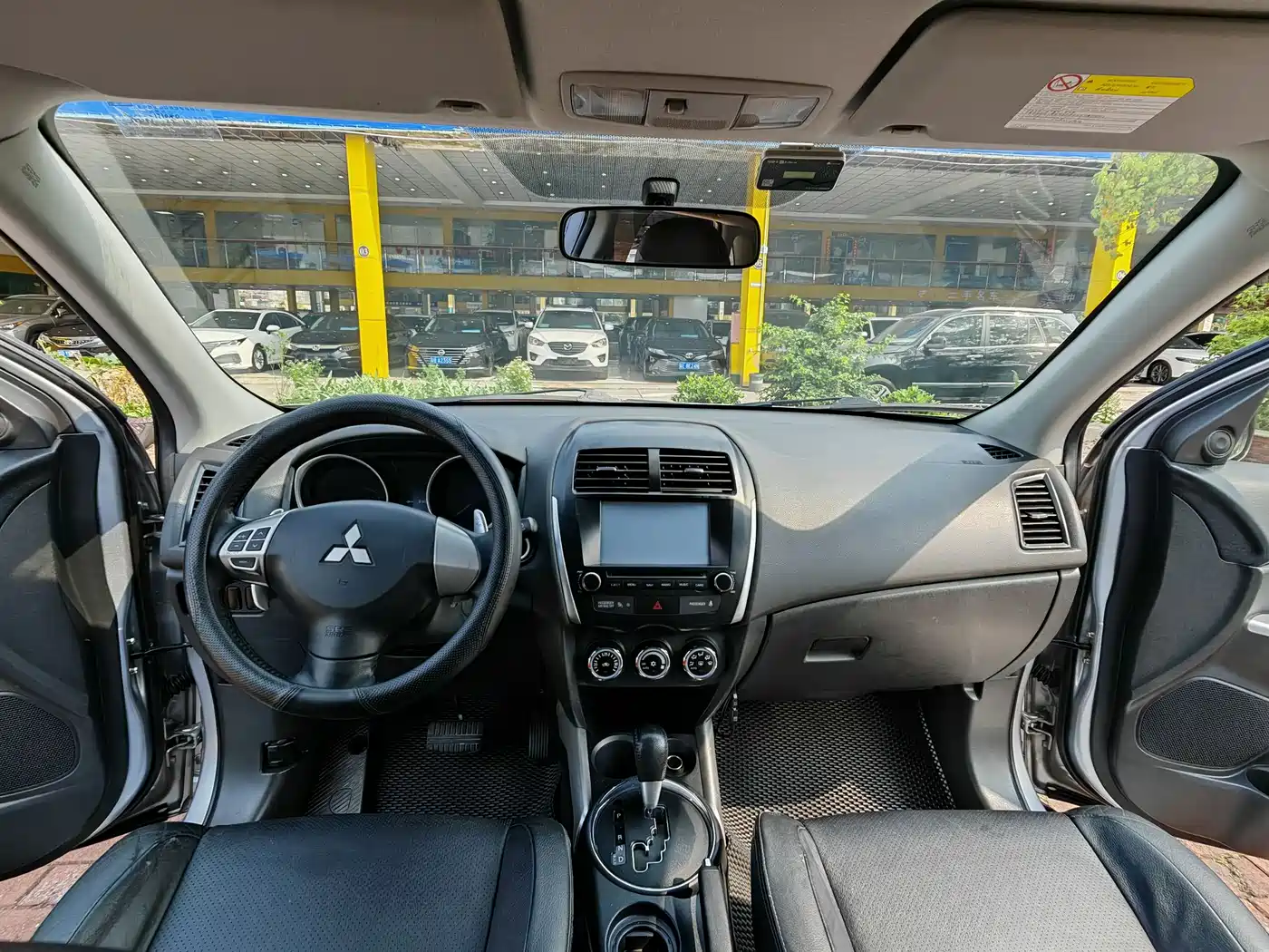 Mitsubishi ASX 2013 2.0L CVT 2WD Luxury фото 11