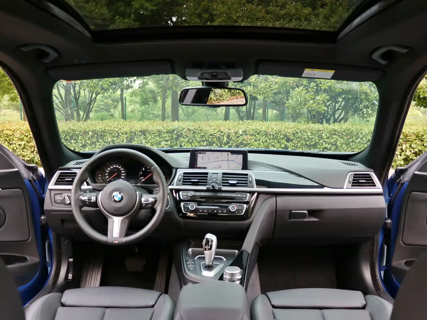 BMW 3 Series GT 2020 320i M Sport Package фото 23