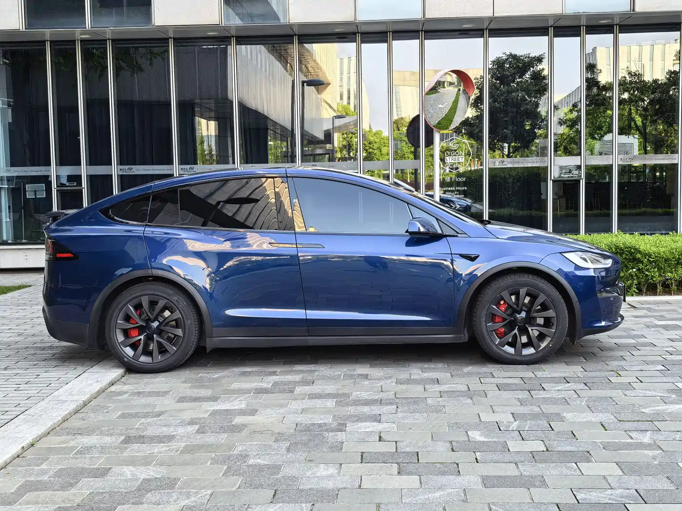 Tesla Model X 2023 Tri-motor AWD Plaid фото 5