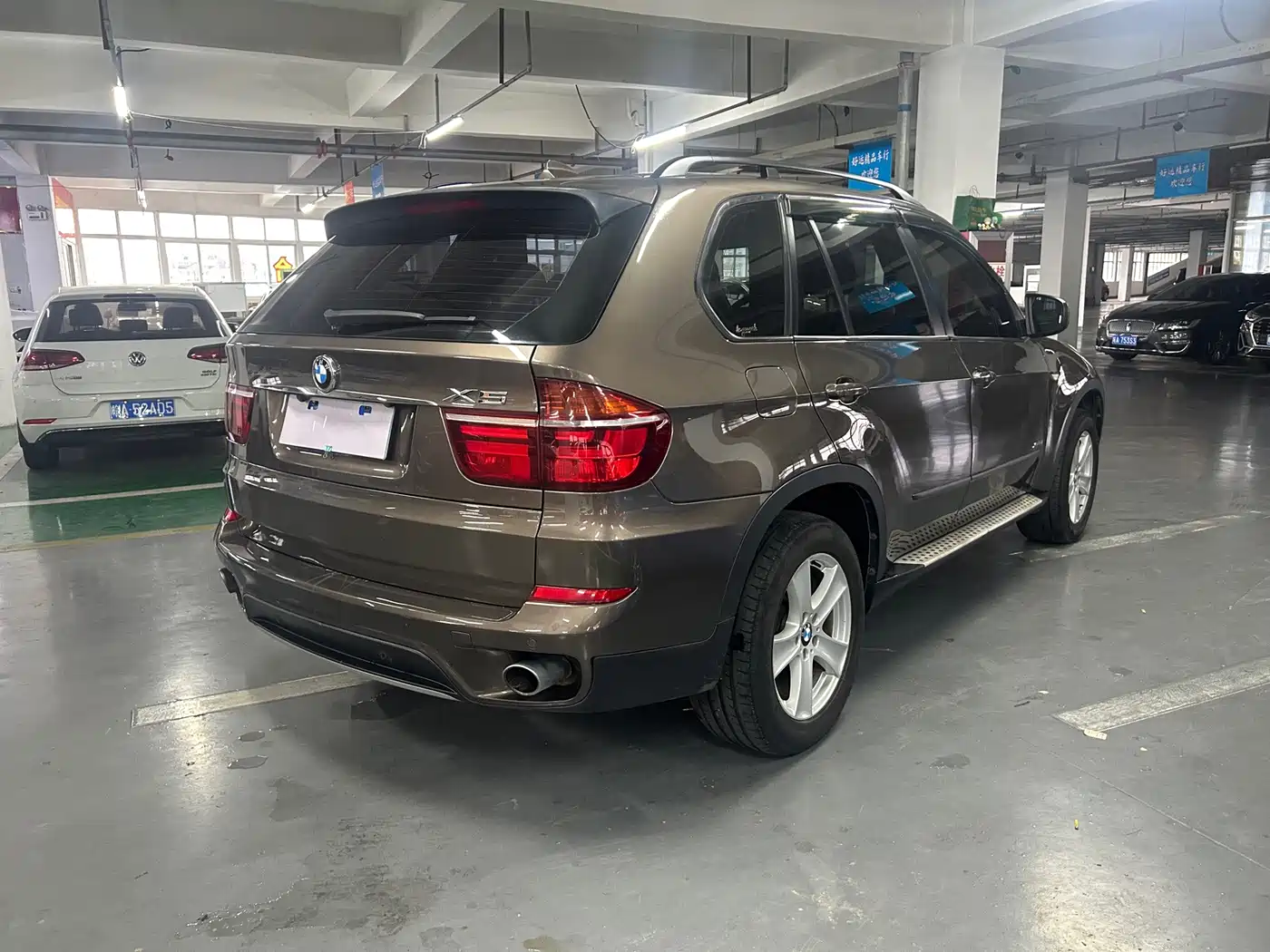 Photo 4 - BMW X5 (Import)