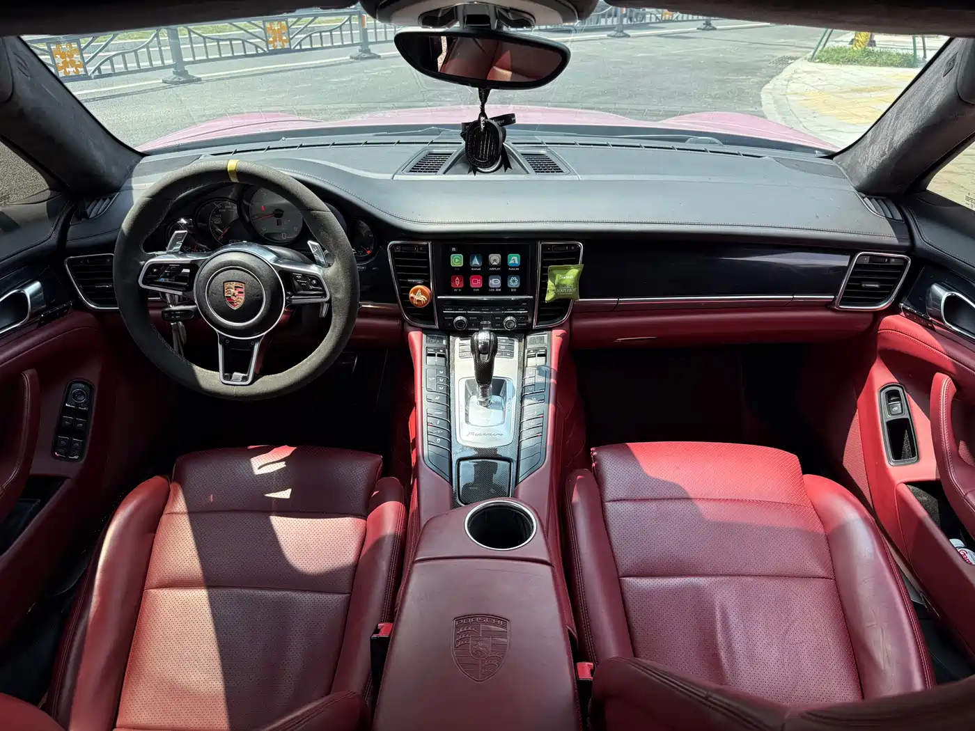 Porsche Panamera 2010 Model Panamera 4S 4.8L фото 13