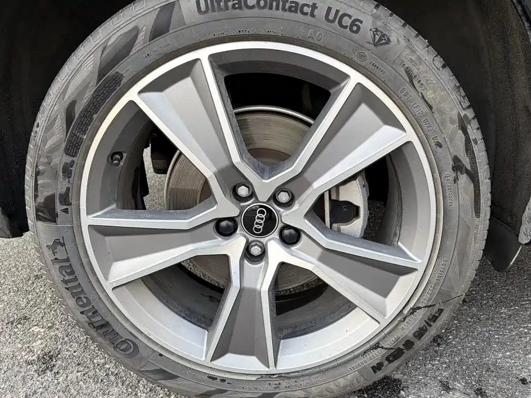 Audi Q5L 2022 45T Luxury Dynamic фото 13