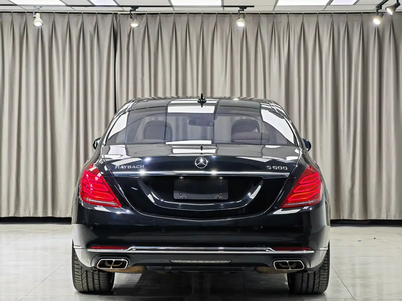 Mercedes-Benz Maybach S-Class 2015 S 600 фото 15