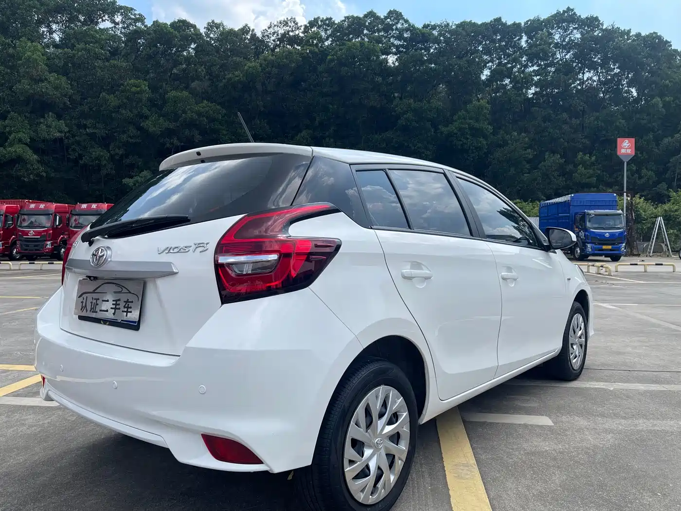 Toyota Vios FS 2022 1.5L CVT Sharp Speed CARE Edition фото 13