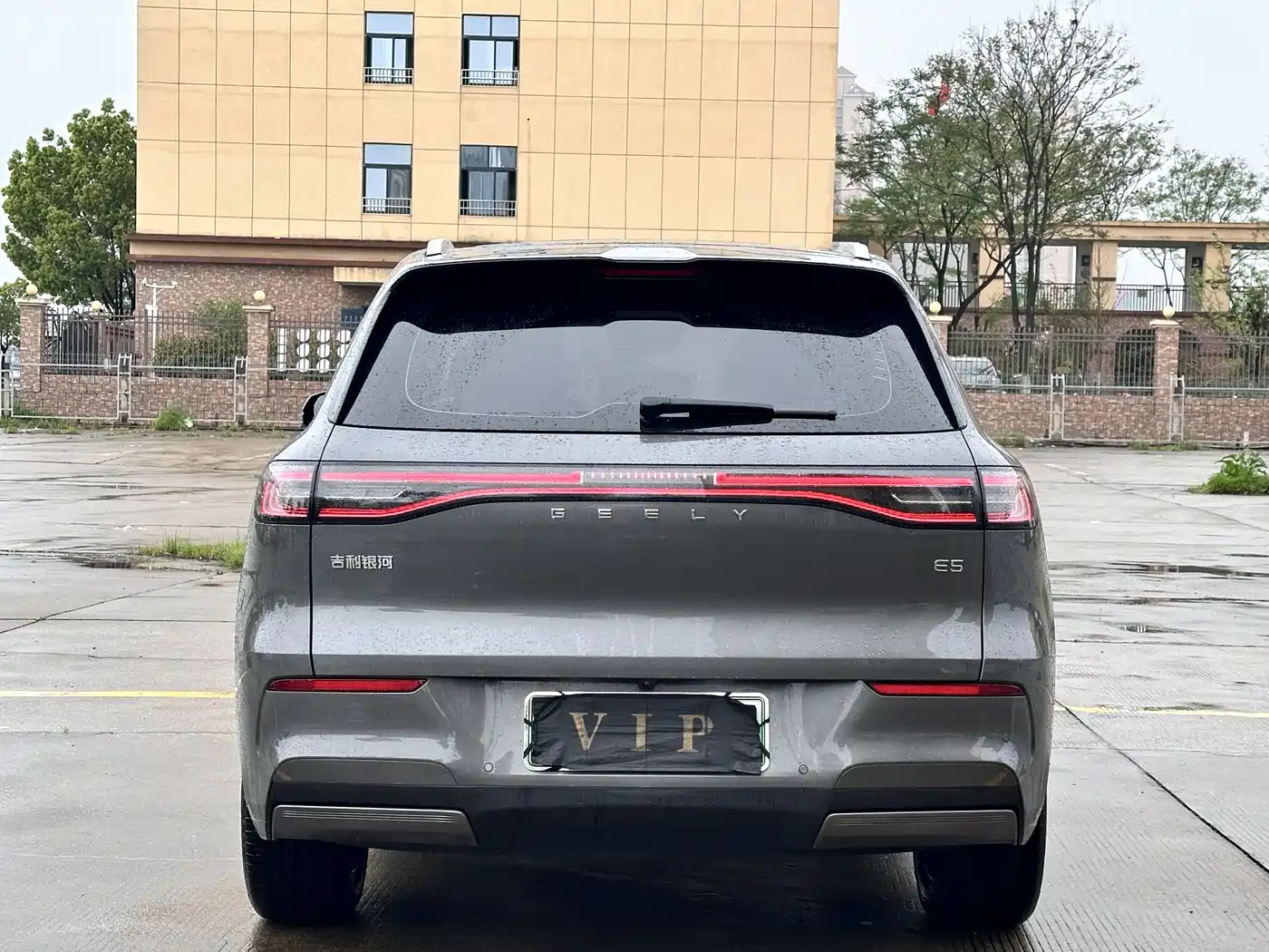 GEELY GALAXY GALAXY E5