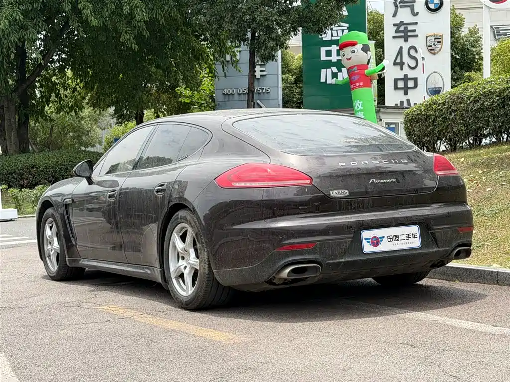 Porsche Panamera 2014 Panamera 3.0T фото 4