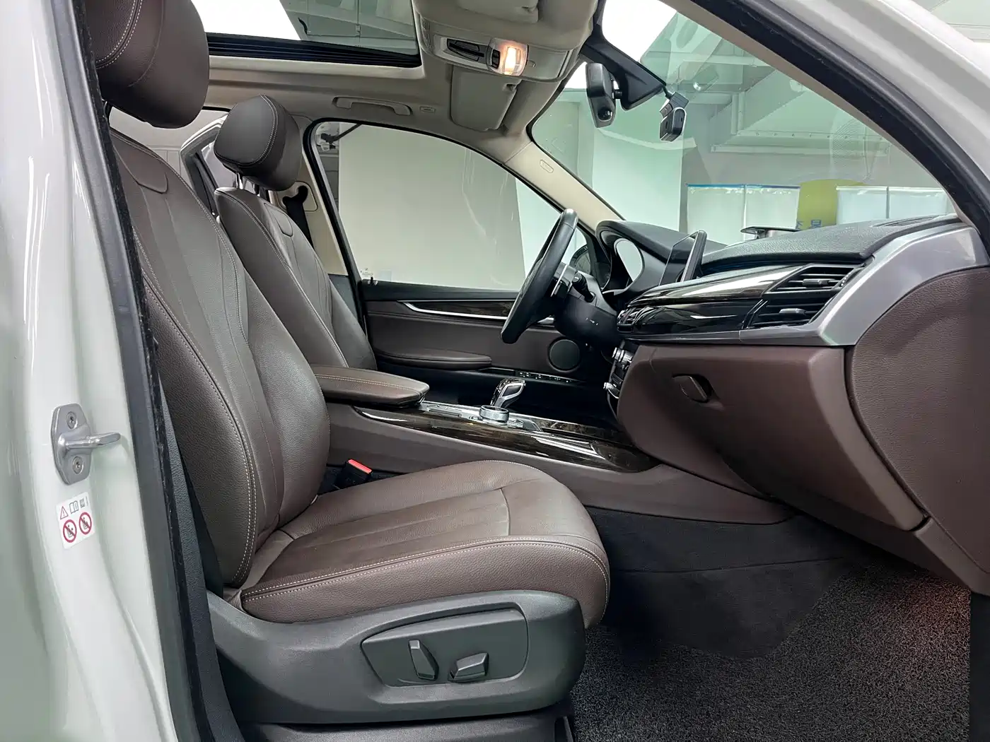 BMW X5 (Import) 2018 xDrive28i фото 22