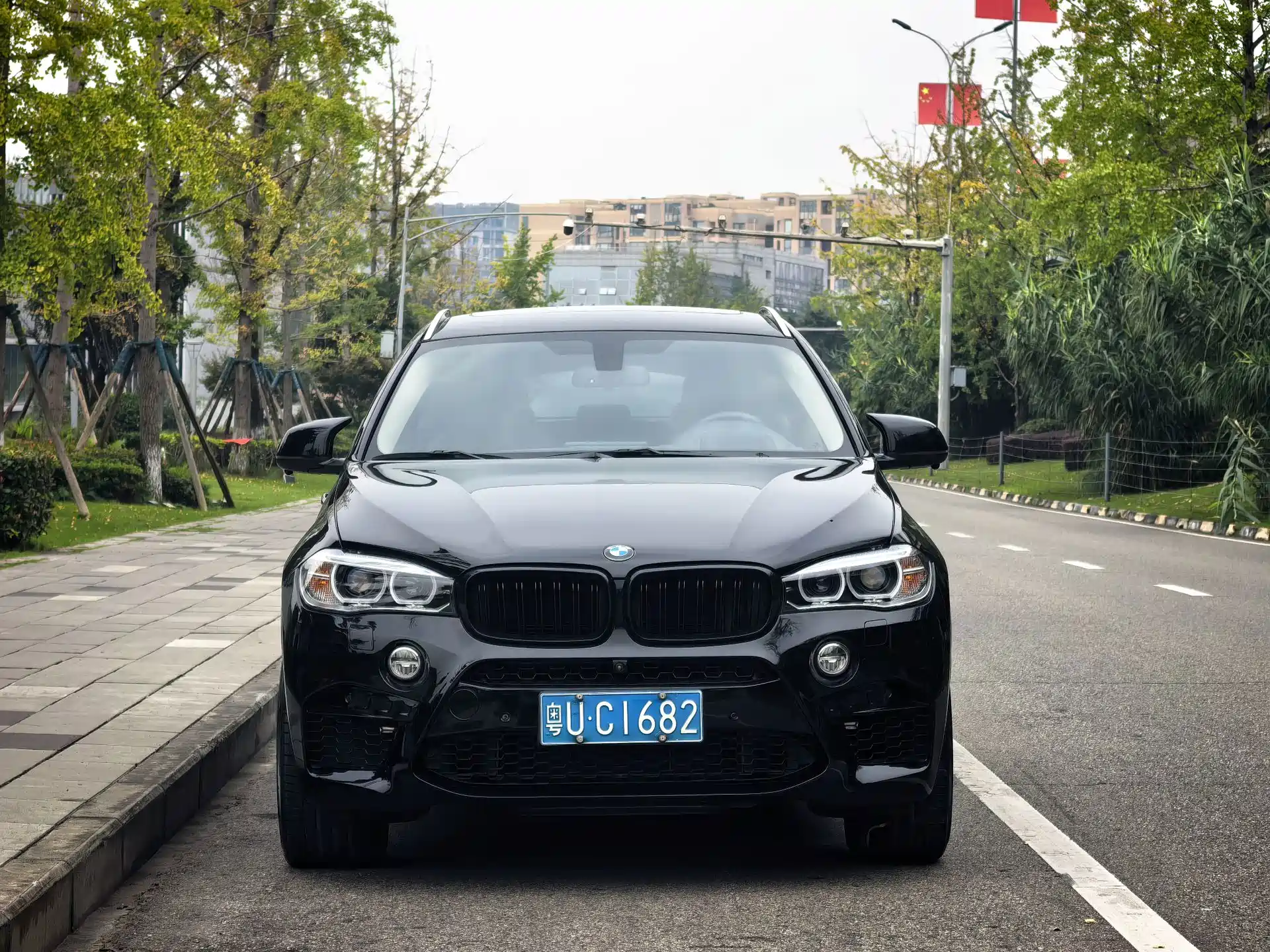 Фото 2 - BMW X6